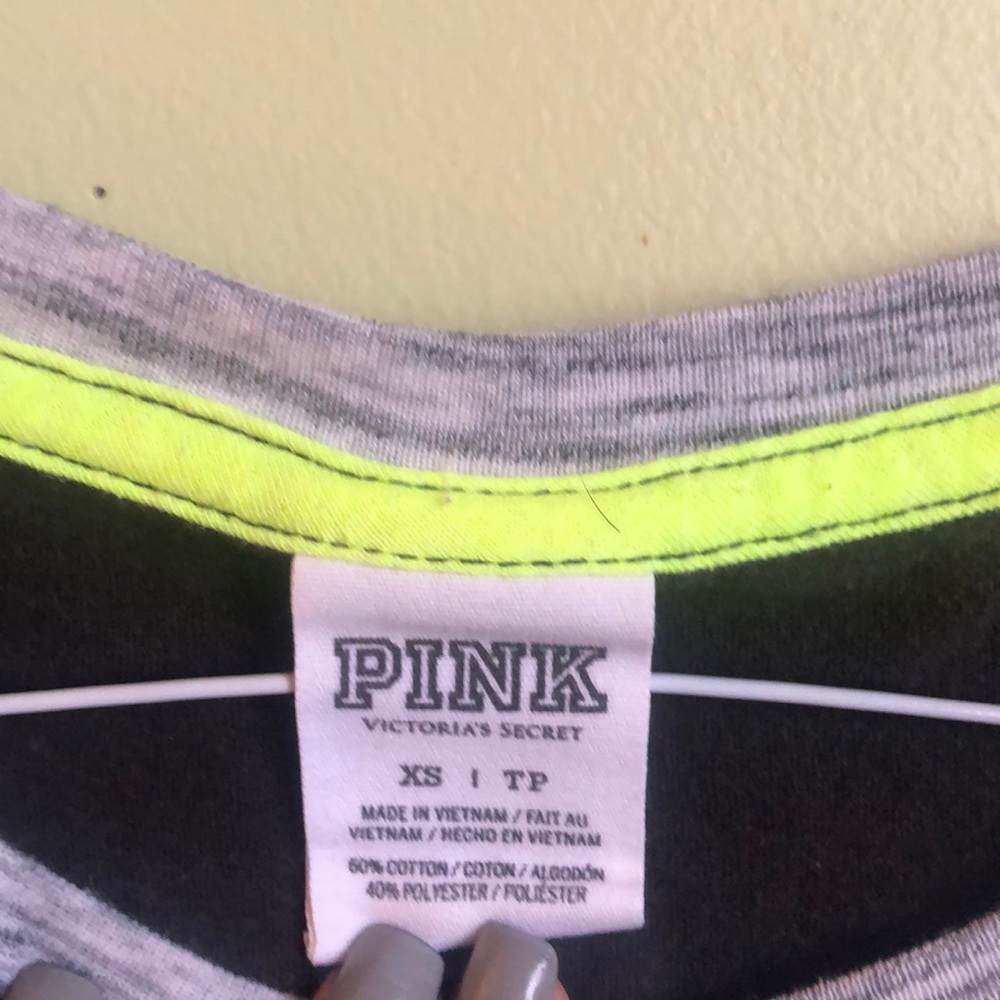 Pink Shirt - Picture 3 of 4